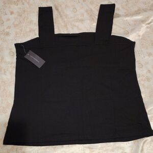 🌺Suzy Shier Classic Black Camisole
